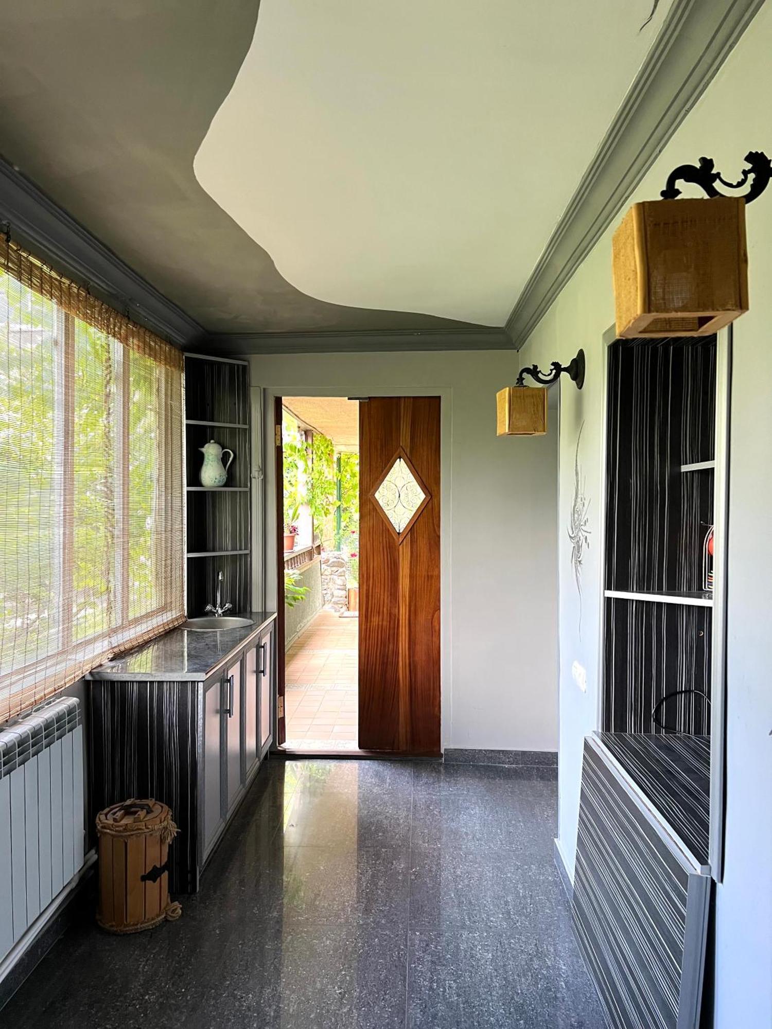 Artsiv Guesthouse ディリジャン エクステリア 写真